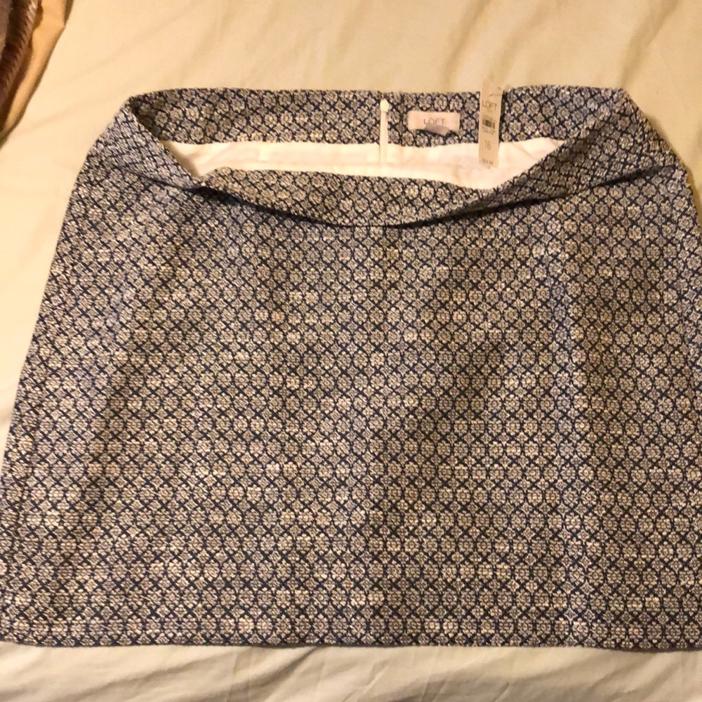 Brand new Anne Taylor Loft lined skirt